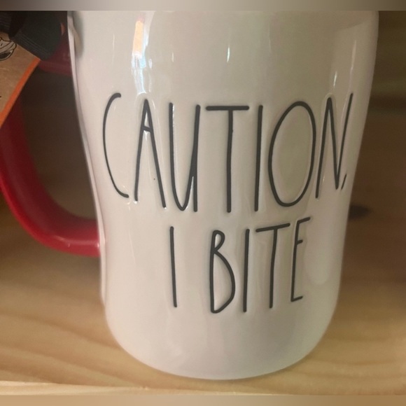 CAUTION I BITE PEANUTS Snoopy Rae Dunn HALLOWEEN Mug - Picture 3 of 3